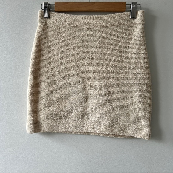 St. John Collection Skirt Size 8 Knit Old Money Career Office Preppy *READ* - Picture 1 of 8